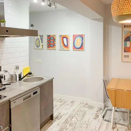 Aquilino Hurle 25 Avg - Parking Inlcuido Apartman